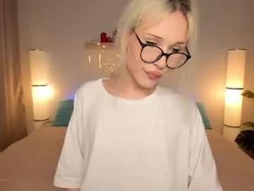 kristial_soopxxx from Chaturbate is Freechat