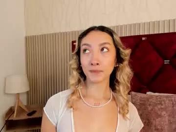 laumiller from Chaturbate is Freechat
