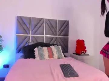 Find your cherished anal broadcaster match with our advanced interactive search and filtering options, allowing you to tailor-make your live event desires.