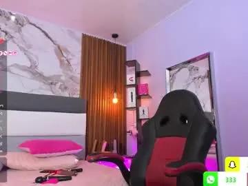 Find your cherished anal broadcaster match with our advanced interactive search and filtering options, allowing you to tailor-make your live event desires.