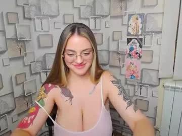 Liliaterenzi_ from Chaturbate