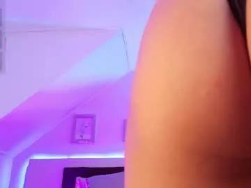 Find your cherished anal broadcaster match with our advanced interactive search and filtering options, allowing you to tailor-make your live event desires.