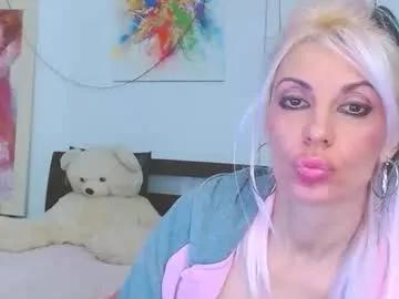 Find your cherished anal broadcaster match with our advanced interactive search and filtering options, allowing you to tailor-make your live event desires.