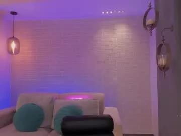 Find your cherished anal broadcaster match with our advanced interactive search and filtering options, allowing you to tailor-make your live event desires.