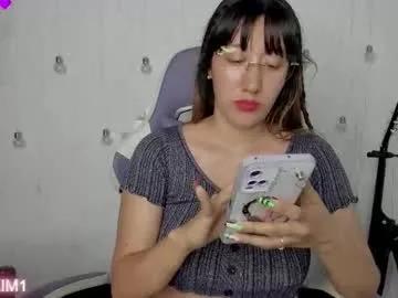 Find your cherished anal broadcaster match with our advanced interactive search and filtering options, allowing you to tailor-make your live event desires.