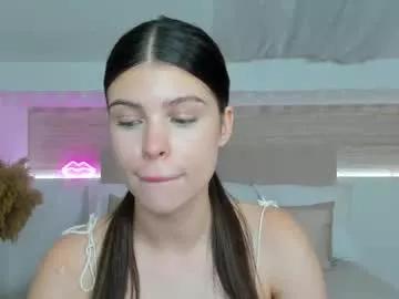 little_sweet1e_ from Chaturbate is Freechat