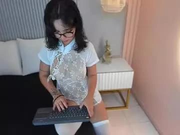 little_vel from Chaturbate is Freechat