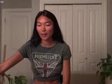 Littlemiss_kira from Chaturbate