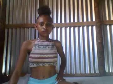 littleyanah from Chaturbate is Freechat