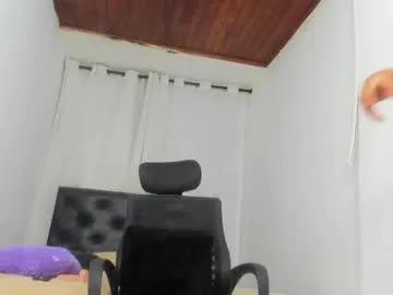 Lolareyes1 from Chaturbate