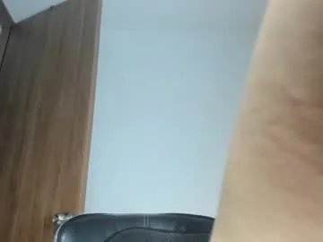 loovelymiia_ on Chaturbate 