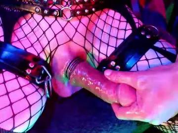 Find your cherished anal broadcaster match with our advanced interactive search and filtering options, allowing you to tailor-make your live event desires.