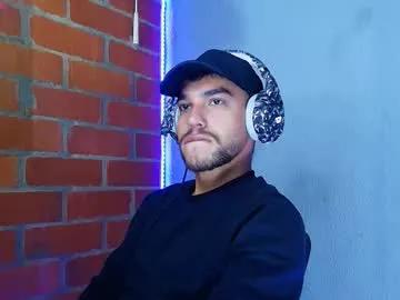 Find your cherished anal broadcaster match with our advanced interactive search and filtering options, allowing you to tailor-make your live event desires.