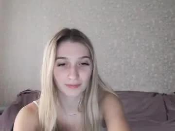 lucyreeel from Chaturbate is Freechat