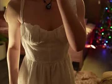 lunalike from Chaturbate is Freechat