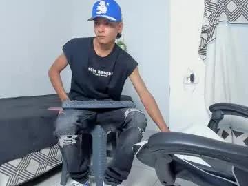 Find your cherished anal broadcaster match with our advanced interactive search and filtering options, allowing you to tailor-make your live event desires.