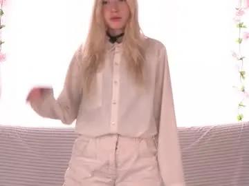 Find your cherished anal broadcaster match with our advanced interactive search and filtering options, allowing you to tailor-make your live event desires.