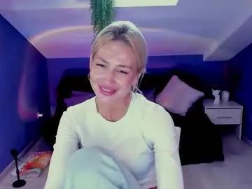 madammilly from Chaturbate is Freechat