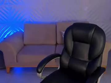 Find your cherished anal broadcaster match with our advanced interactive search and filtering options, allowing you to tailor-make your live event desires.