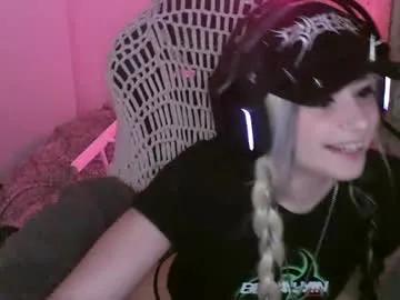 manicpixieslutt from Chaturbate is Freechat