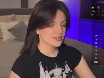 Find your cherished anal broadcaster match with our advanced interactive search and filtering options, allowing you to tailor-make your live event desires.