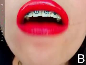 mia_roux1 from Chaturbate is Freechat