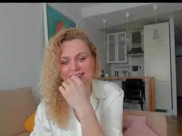 Find your cherished anal broadcaster match with our advanced interactive search and filtering options, allowing you to tailor-make your live event desires.