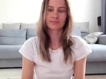 milly_browski from Chaturbate is Freechat