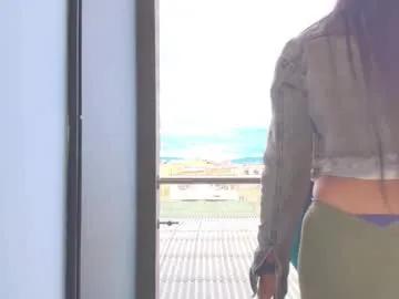 miss_saraxxx from Chaturbate is Freechat