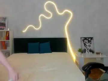 misss_evelyne from Chaturbate