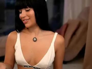 Find your cherished anal broadcaster match with our advanced interactive search and filtering options, allowing you to tailor-make your live event desires.