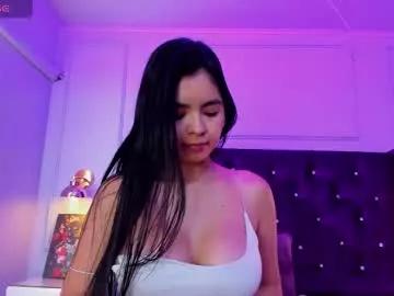 Find your cherished anal broadcaster match with our advanced interactive search and filtering options, allowing you to tailor-make your live event desires.