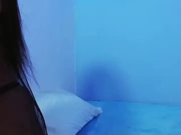 naya_10 on Chaturbate 