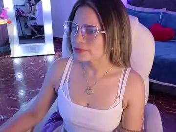 Find your cherished anal broadcaster match with our advanced interactive search and filtering options, allowing you to tailor-make your live event desires.