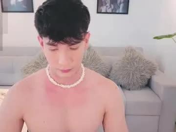 Find your cherished anal broadcaster match with our advanced interactive search and filtering options, allowing you to tailor-make your live event desires.