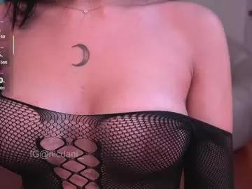 Find your cherished anal broadcaster match with our advanced interactive search and filtering options, allowing you to tailor-make your live event desires.