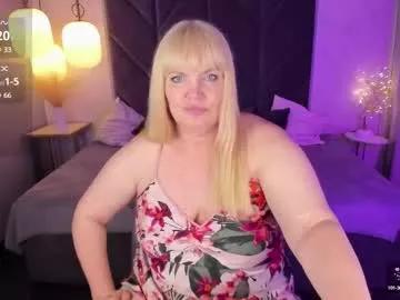 Find your cherished anal broadcaster match with our advanced interactive search and filtering options, allowing you to tailor-make your live event desires.