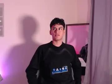 Find your cherished anal broadcaster match with our advanced interactive search and filtering options, allowing you to tailor-make your live event desires.