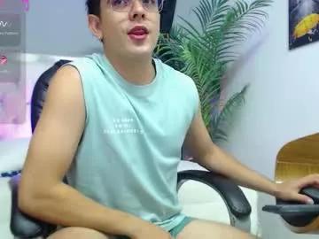 Find your cherished anal broadcaster match with our advanced interactive search and filtering options, allowing you to tailor-make your live event desires.