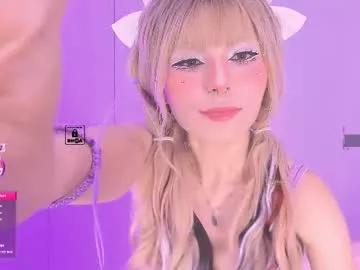 Nyvy from Chaturbate