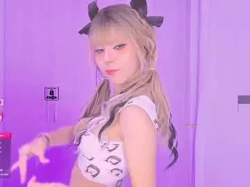 Nyvy from Chaturbate