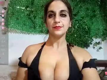 Find your cherished anal broadcaster match with our advanced interactive search and filtering options, allowing you to tailor-make your live event desires.
