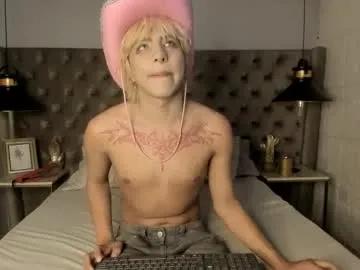 Find your cherished anal broadcaster match with our advanced interactive search and filtering options, allowing you to tailor-make your live event desires.