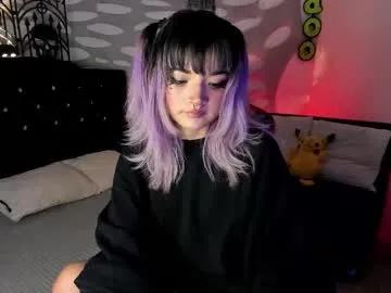 Ravencollen from Chaturbate
