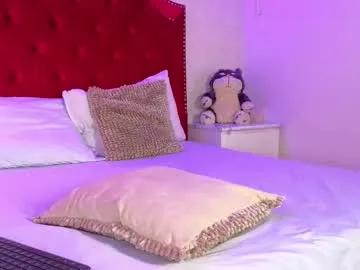 Find your cherished anal broadcaster match with our advanced interactive search and filtering options, allowing you to tailor-make your live event desires.