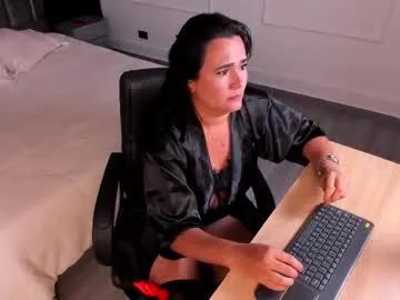 Find your cherished anal broadcaster match with our advanced interactive search and filtering options, allowing you to tailor-make your live event desires.