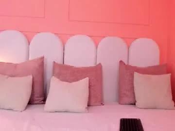 Find your cherished anal broadcaster match with our advanced interactive search and filtering options, allowing you to tailor-make your live event desires.