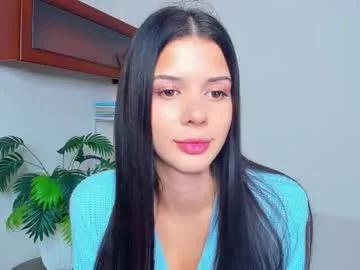 softlyy_bold from Chaturbate is Freechat