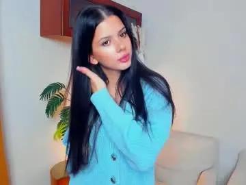 softlyy_bold from Chaturbate is Freechat