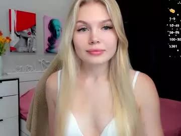 Find your cherished anal broadcaster match with our advanced interactive search and filtering options, allowing you to tailor-make your live event desires.